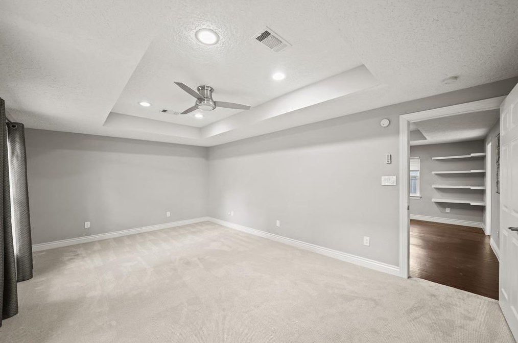1226 Welch, Houston TX  77006-1308 exterior