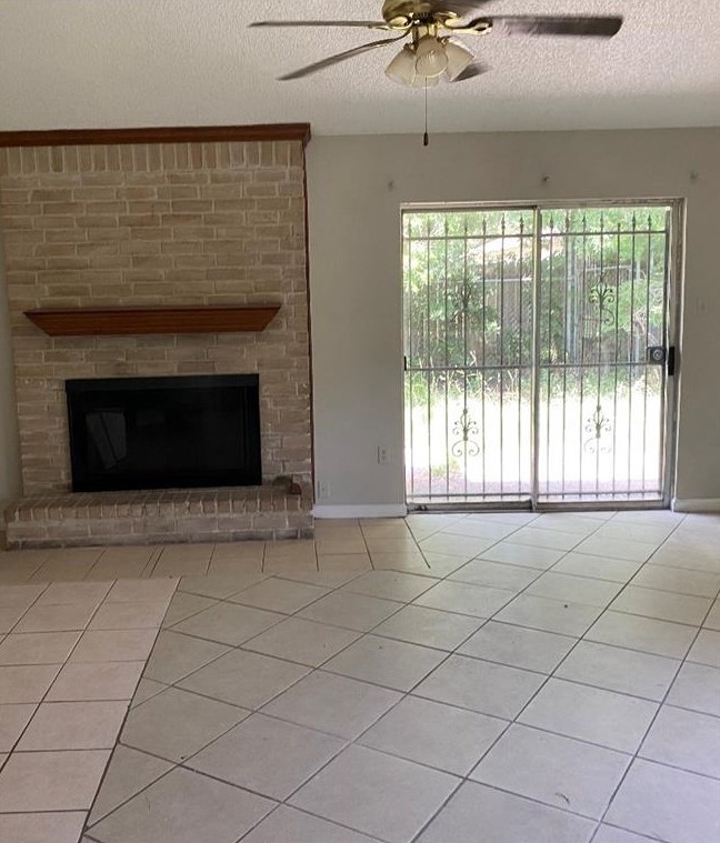7927 Cabot St, Houston TX  77078-2101 exterior