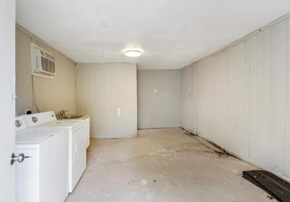 5206 Rapido, Houston TX  77033-2640 exterior