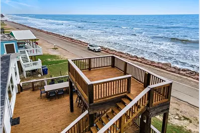 418 Beach Drive, Surfside Beach, TX 77541 - Photo 3