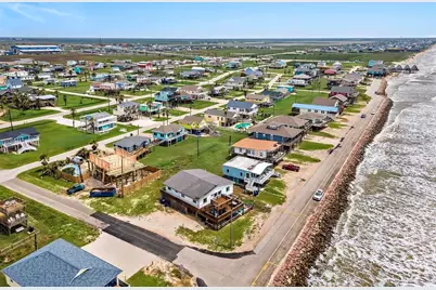 418 Beach Drive, Surfside Beach, TX 77541 - Photo 37