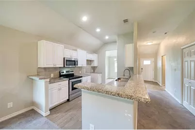 319 Dreamland Avenue, Crosby, TX 77532 - Photo 13