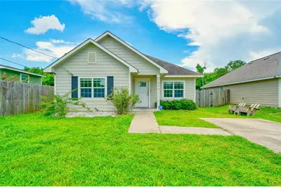 319 Dreamland Avenue, Crosby, TX 77532 - Photo 3