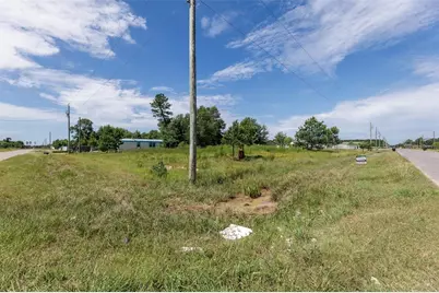 1202 County Road 3542, Cleveland, TX 77327 - Photo 5