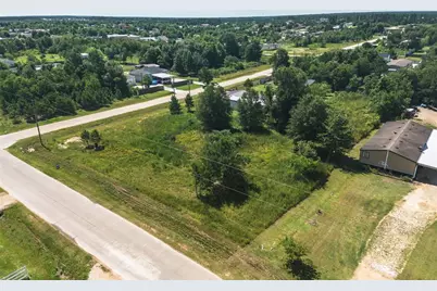 1202 County Road 3542, Cleveland, TX 77327 - Photo 19