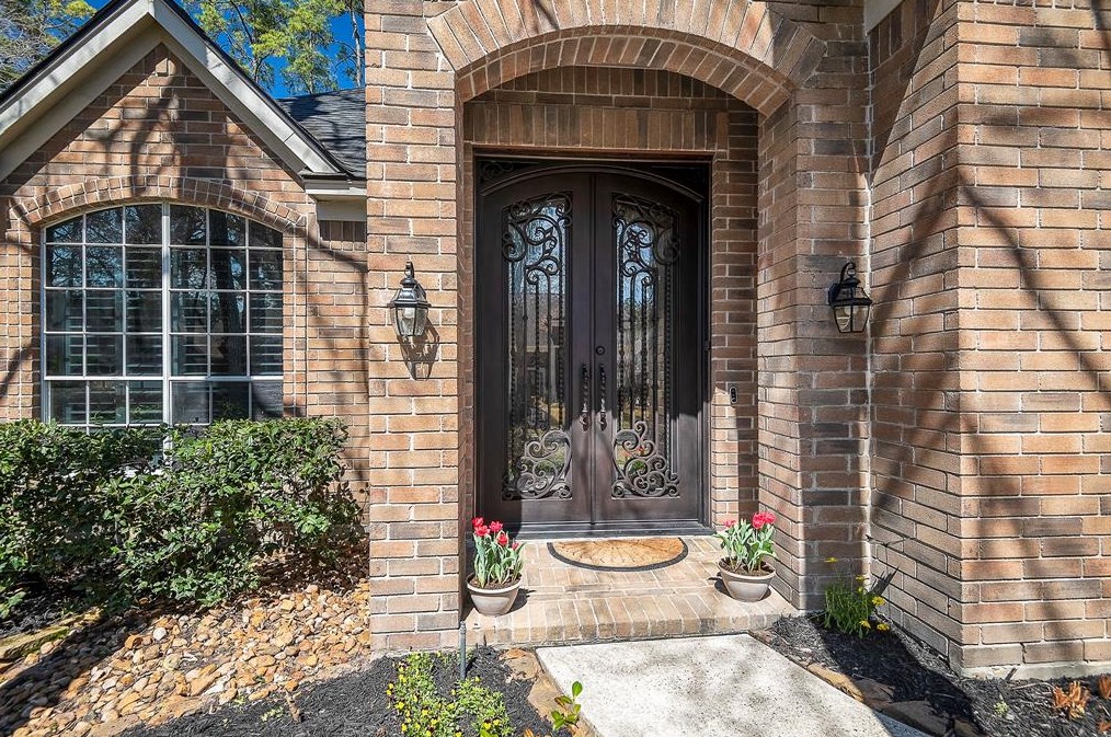 11 Windfern Pl, Spring TX  77382-1014 exterior