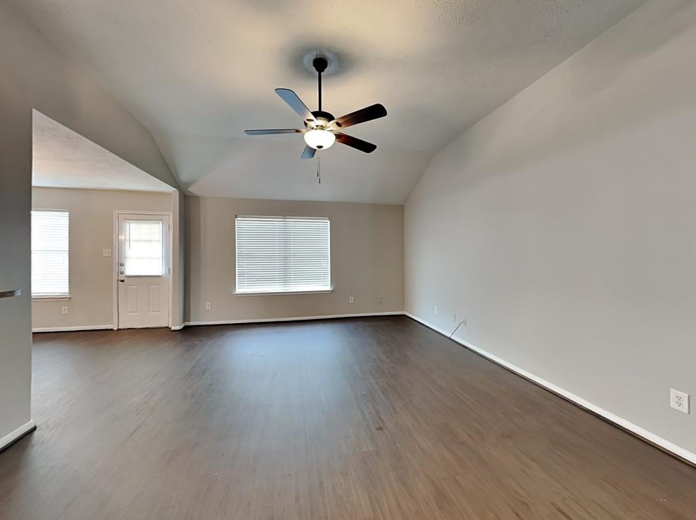 12230 Scarlet River Dr, Houston TX  77044-5350 exterior
