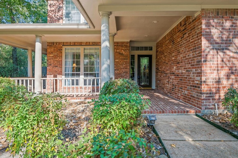 14 Redhaven Pl, Spring TX  77381-4742 exterior