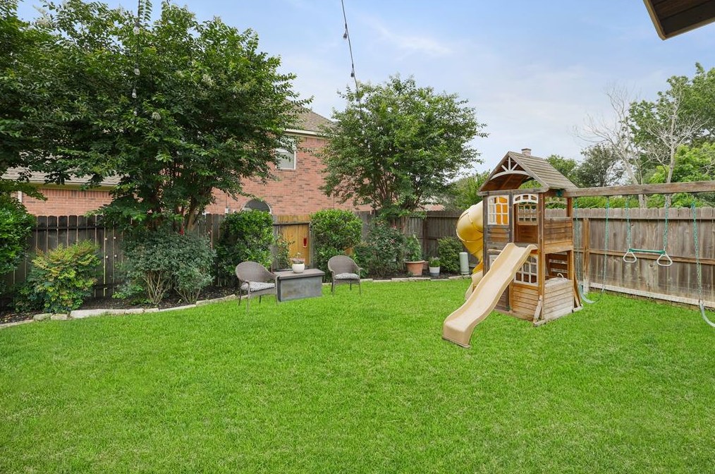12134 Cyn Ml Dr, Houston TX  77095-6520 exterior