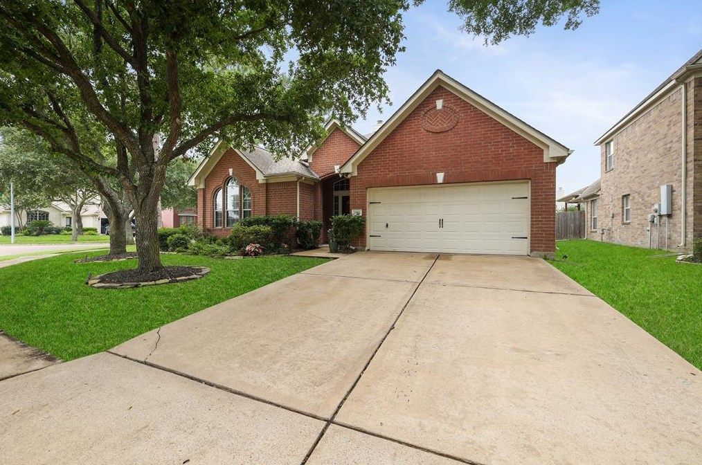12134 Cyn Ml Dr, Houston TX  77095-6520 exterior