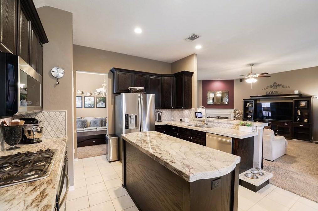 12134 Cyn Ml Dr, Houston TX  77095-6520 exterior