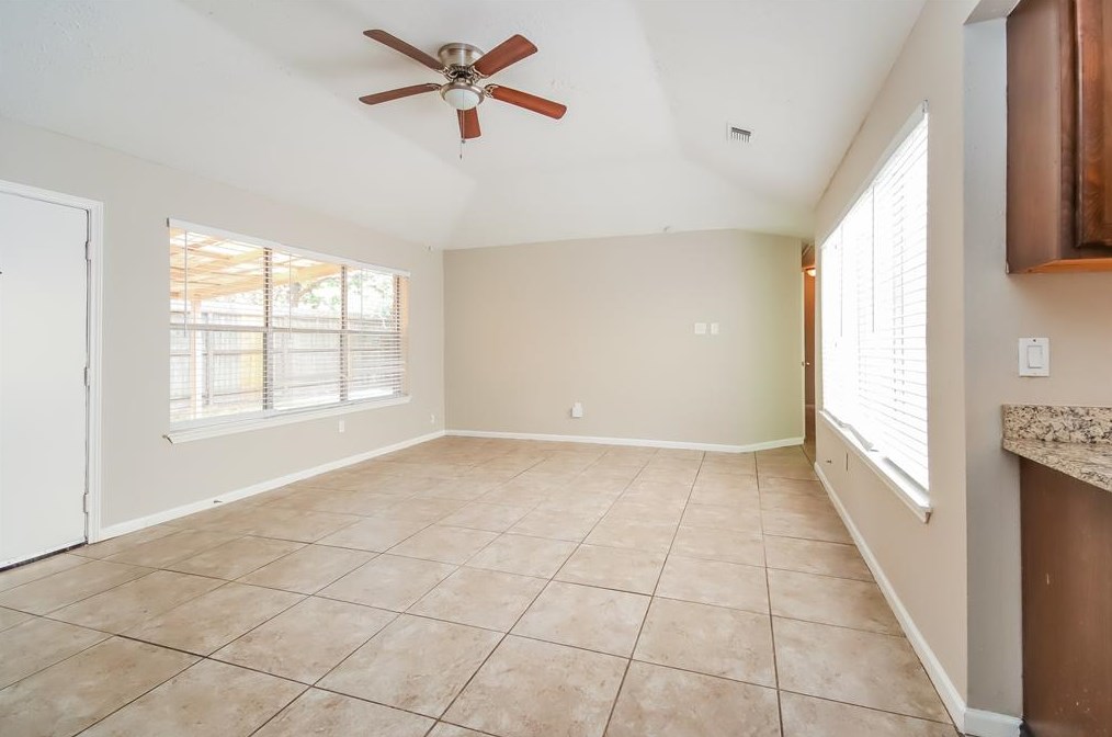 5510 Lynngate Dr, Spring TX  77373-7115 exterior