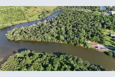 9903 County Road 210, Liverpool, TX 77577 - Photo 17