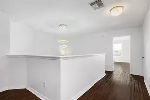 2042 Mickle Creek Dr, Houston, TX 77049 - Photo 13