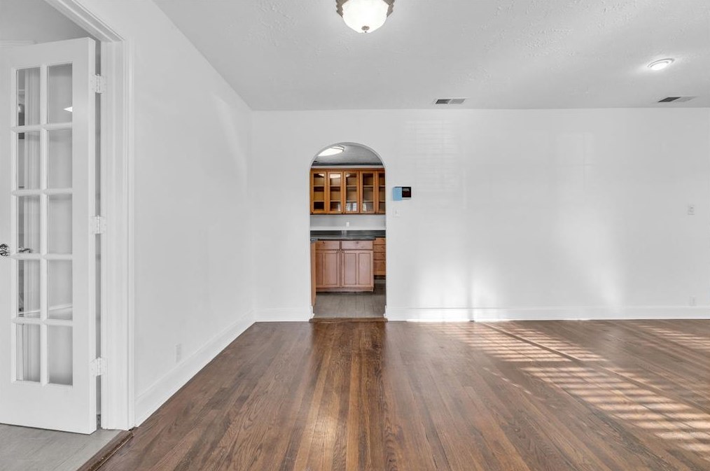 604 Mason St, Tomball TX  77375-4477 exterior