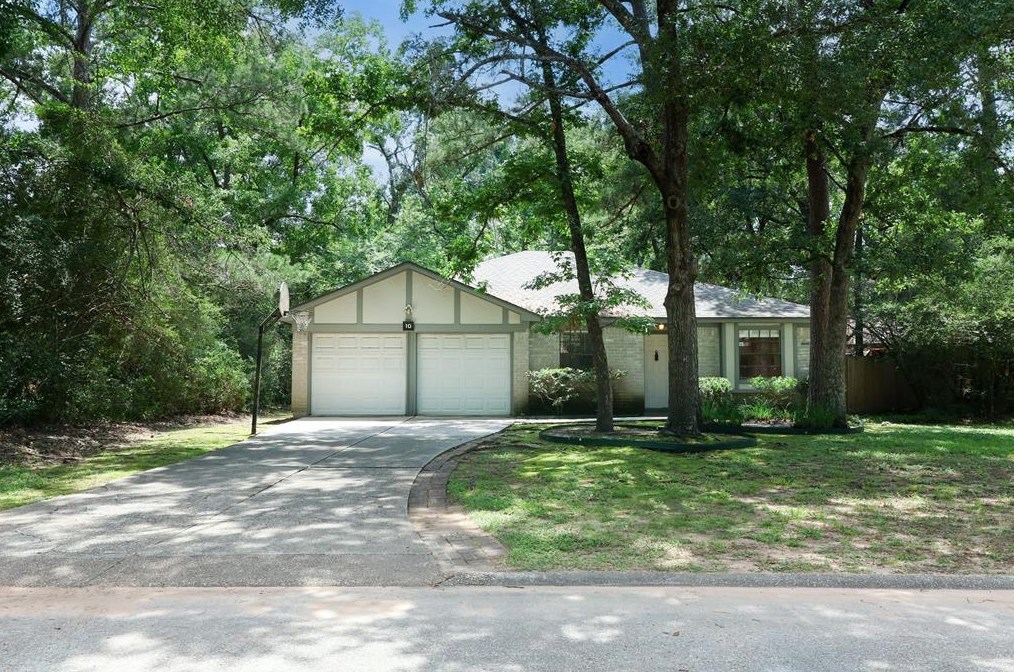10 Dashwood Forest St, Spring TX  77381-3506 exterior