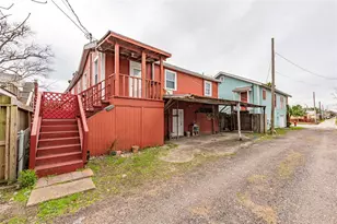4924 Ave P 1/2, Galveston, TX 77551 - Photo 21