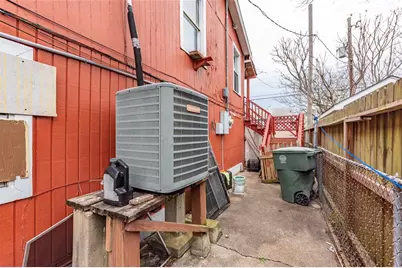 4924 Avenue P 1/2, Galveston, TX 77551 - Photo 23