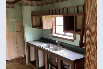 2739 Oyster Creek Bend, Freeport, TX 77541 - Photo 7