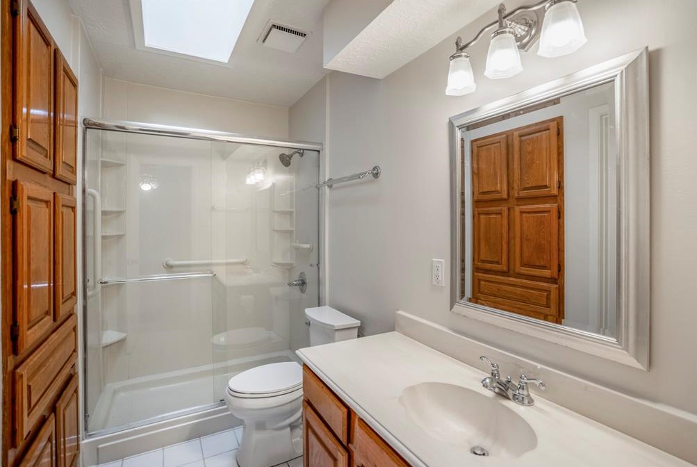 11810 Stillwater Dr, Houston TX  77070-1204 exterior