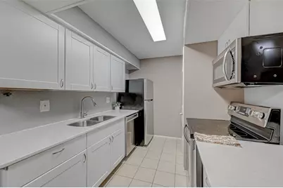 8201 Richmond Avenue #50, Houston, TX 77063 - Photo 1