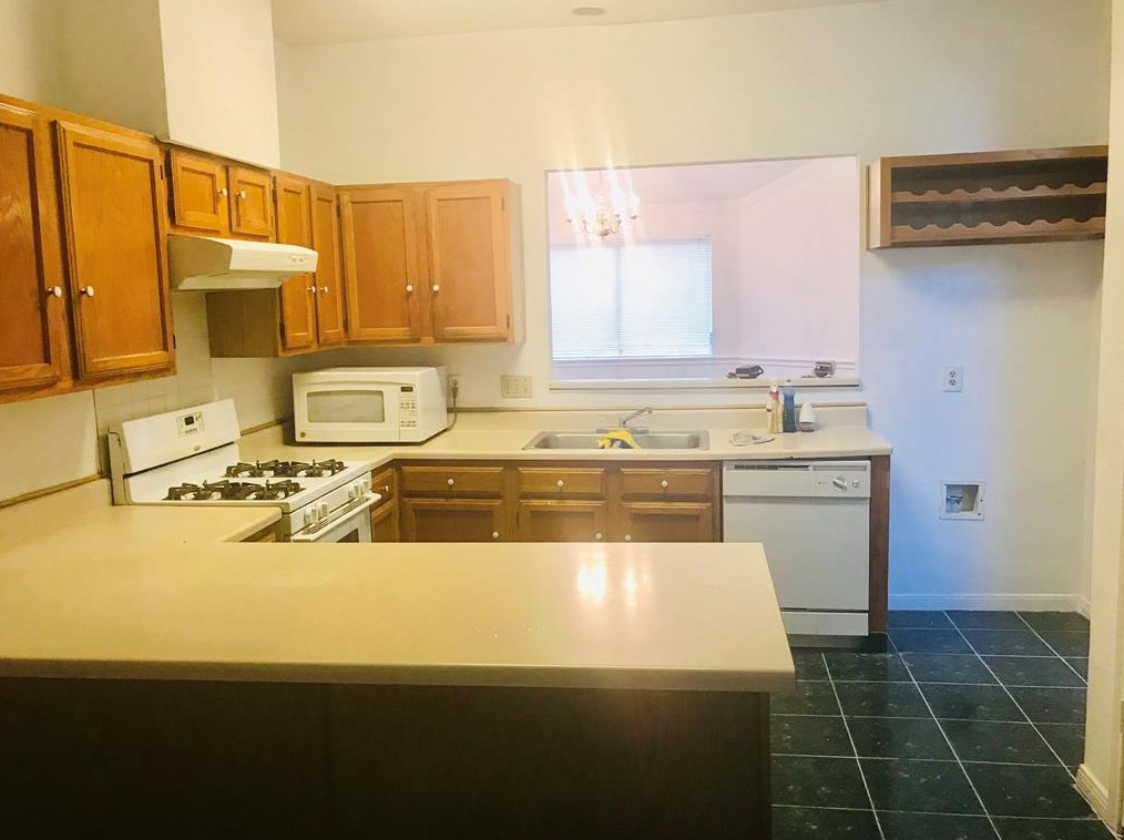 12704 Westpark Dr, Houston TX  77082-5324 exterior