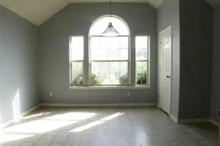 24022 Rockygate Dr, Spring, TX 77373 - Photo 5