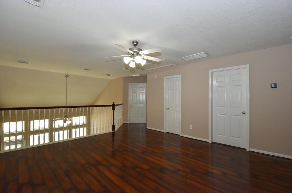 8811 Silent Willow Ln, Sugar Land TX  77479-5482 exterior