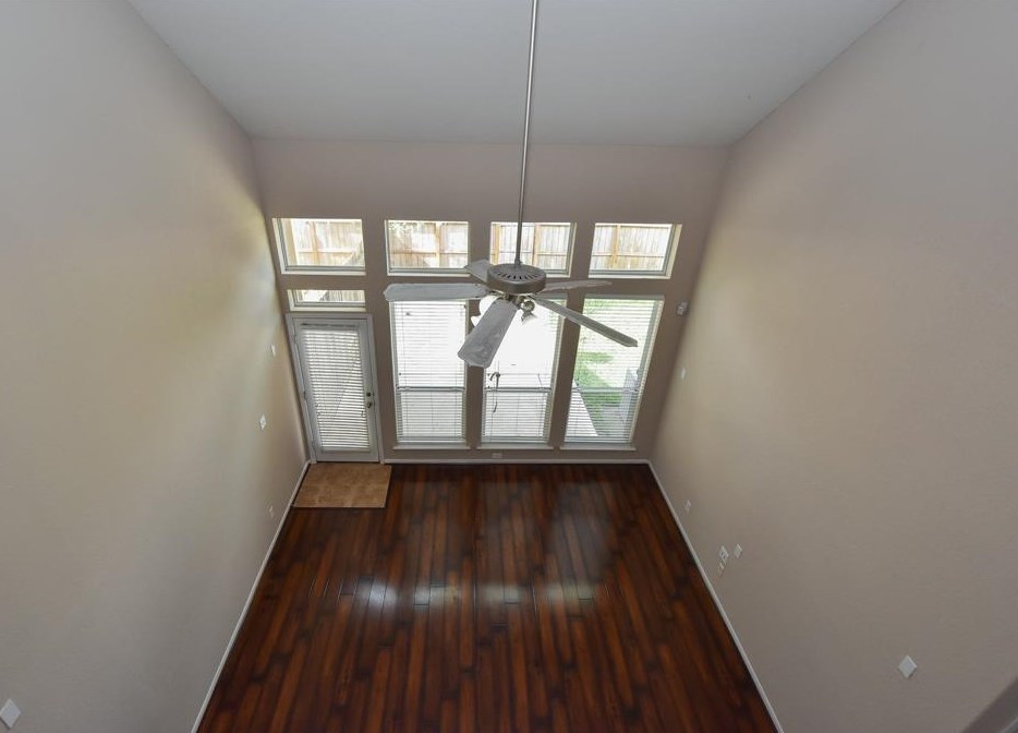 8811 Silent Willow Ln, Sugar Land TX  77479-5482 exterior