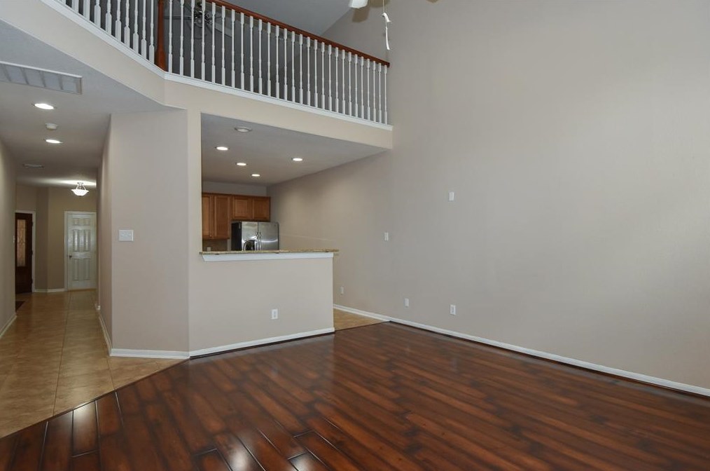 8811 Silent Willow Ln, Sugar Land TX  77479-5482 exterior
