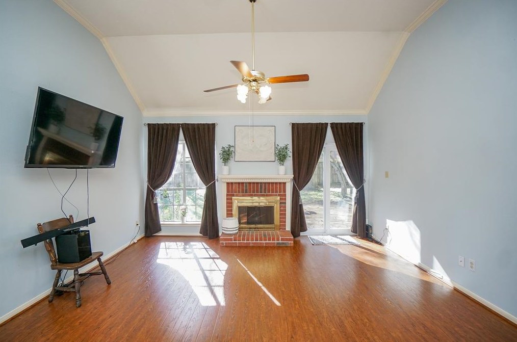 16023 Gladebrook Gln Ln, Houston TX 77095-2530 exterior