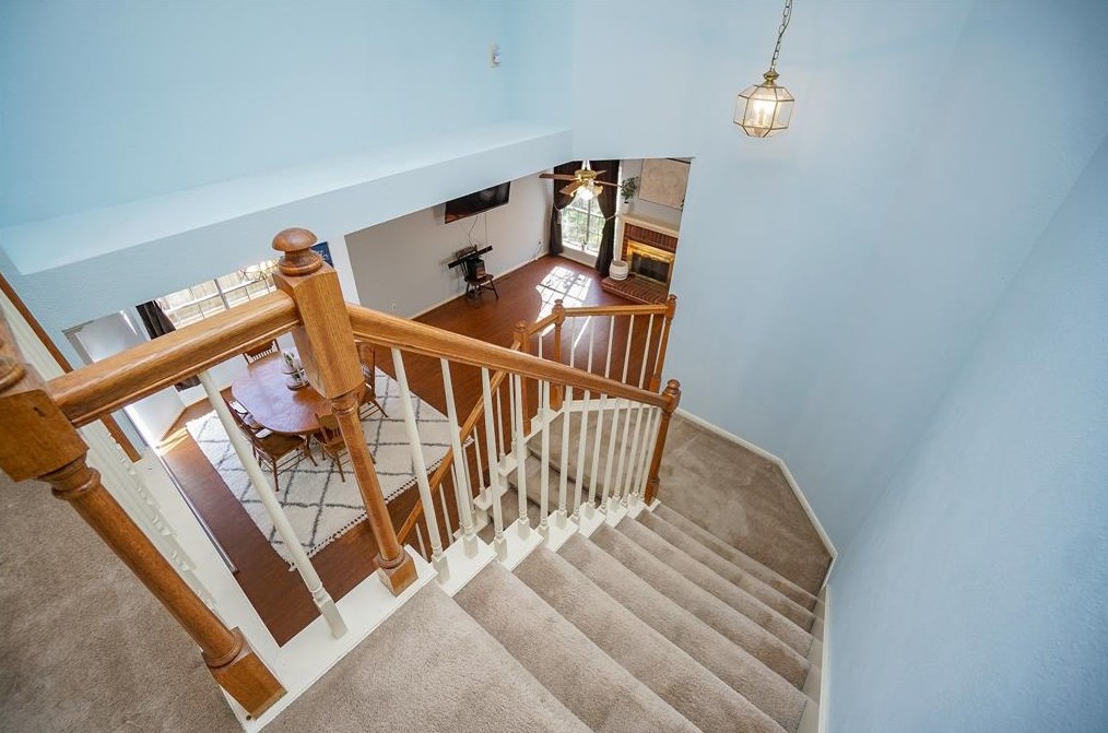 16023 Gladebrook Gln Ln, Houston TX 77095-2530 exterior