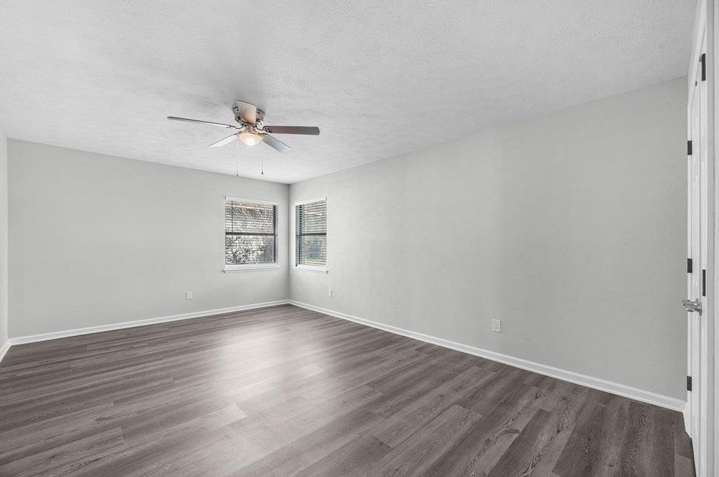 7307 Loma Alta Dr, Houston TX 77083-4242 exterior