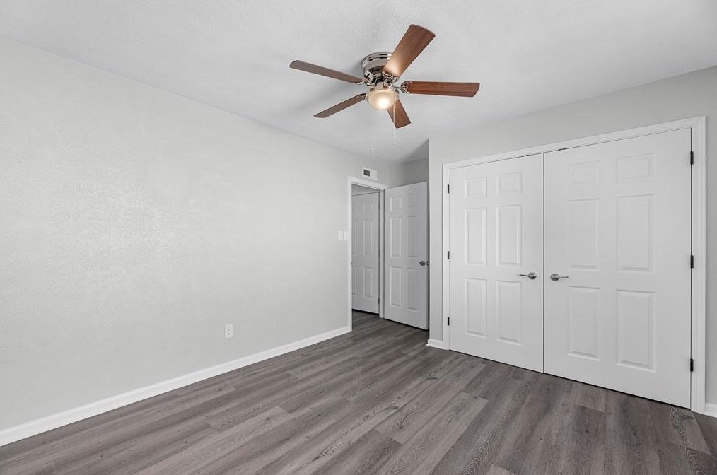 7307 Loma Alta Dr, Houston TX 77083-4242 exterior