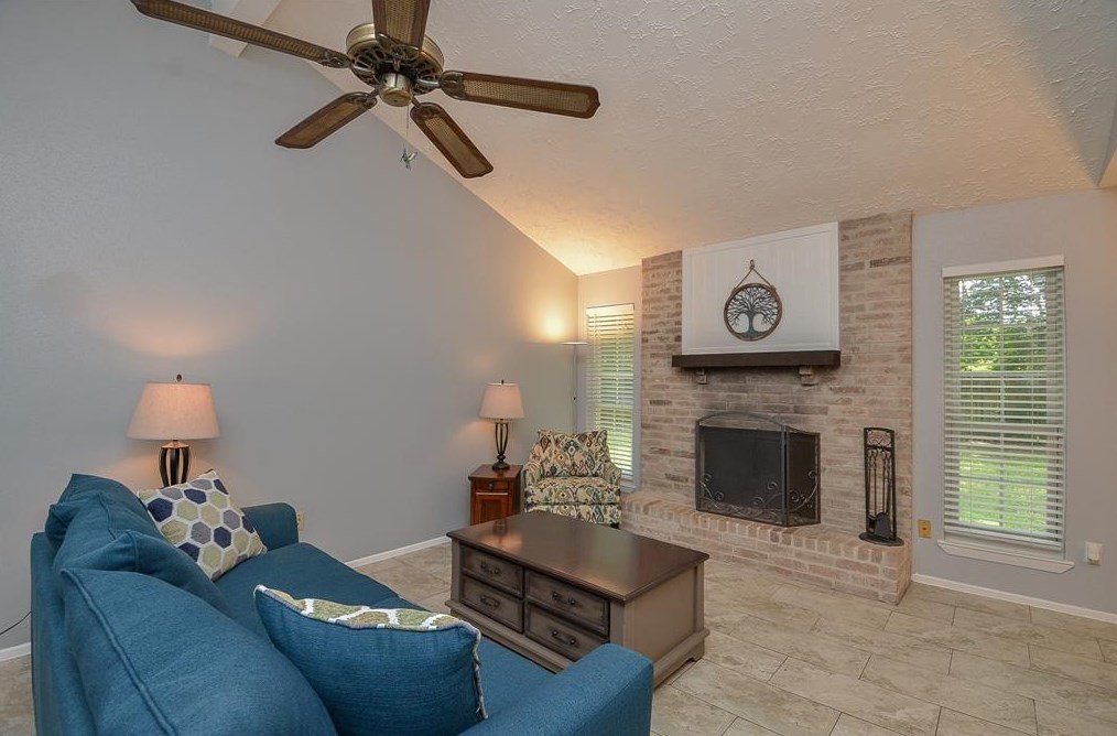 23911 Pepperrell Place St, Katy TX  77493-2606 exterior
