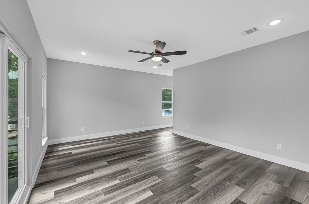 7904 Tower, Houston TX  exterior