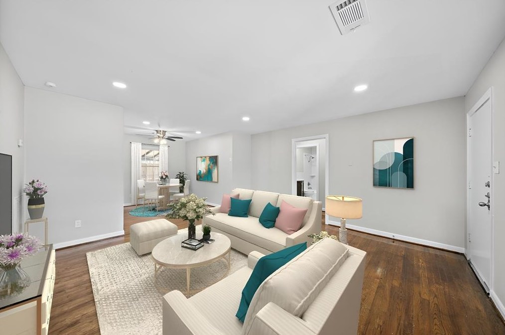 4816 Moore St, Houston TX  77009-2820 exterior