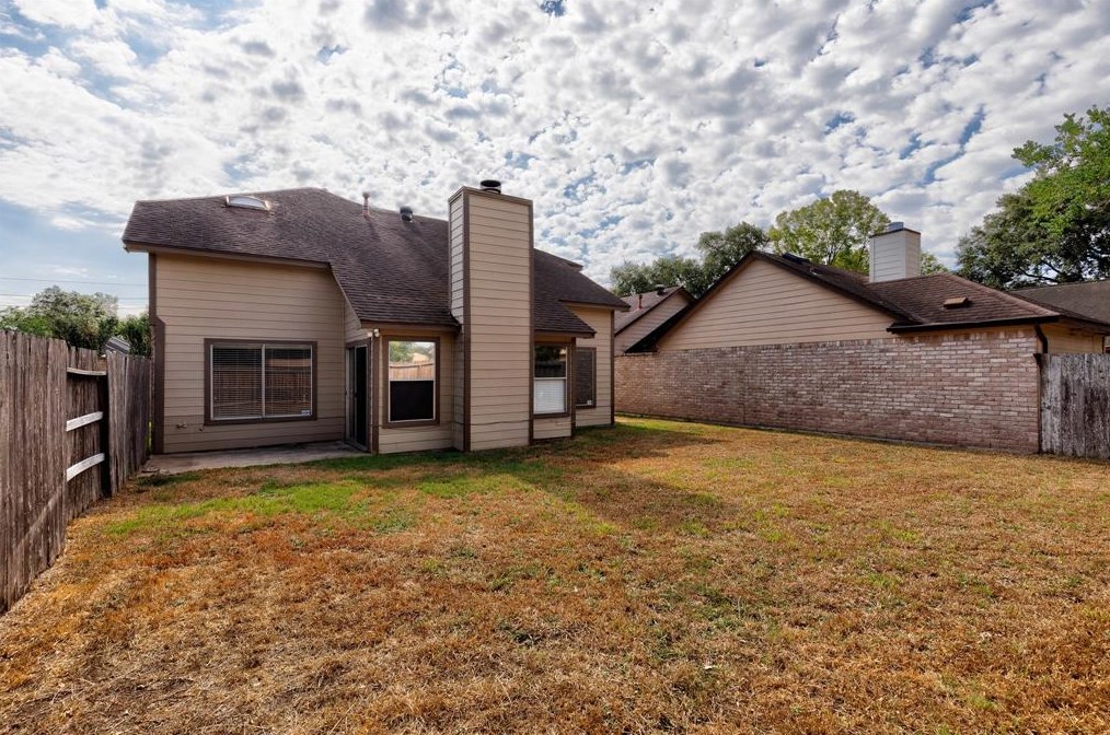 4623 Grn Trl Dr, Houston TX 77084-2949 exterior