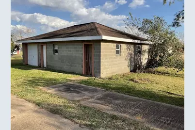 4513 County Road 424, Alvin, TX 77511 - Photo 13