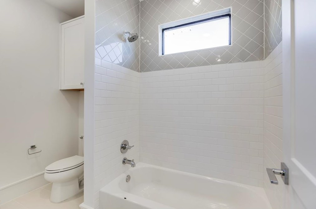 1803 Hazard St, Houston TX  77019-5720 exterior