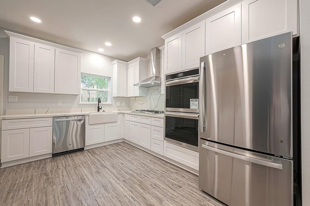 2711 Eagle St, Houston TX  77004-4574 exterior