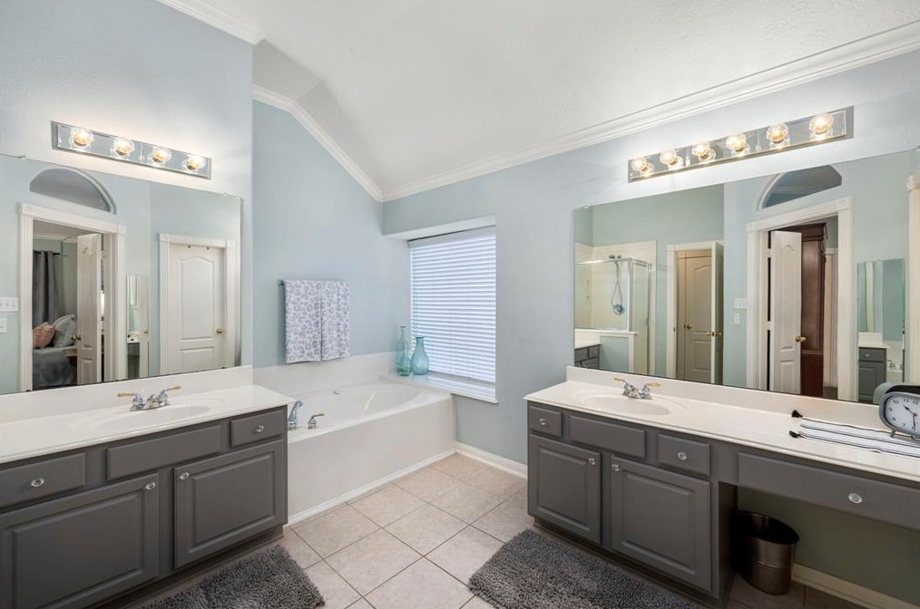 17307 Buffalo Pass Dr, Houston TX  77095-4918 exterior