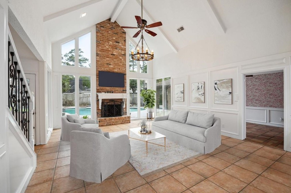 11915 Fawnview Dr, Houston TX  77070-3302 exterior