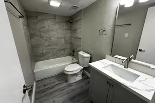 4444 Victory Dr, Houston, TX 77088 - Photo 7