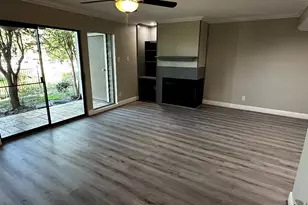 4444 Victory Dr, Houston, TX 77088 - Photo 11