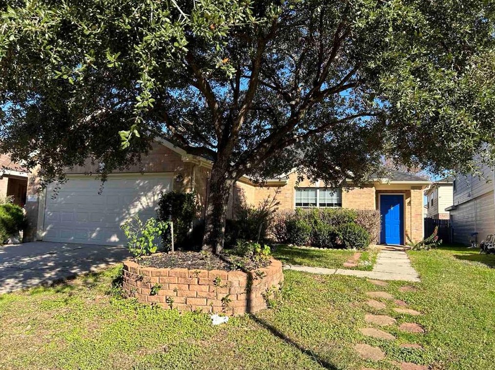 11710 Wainscot Ct, Houston TX  77038-2660 exterior