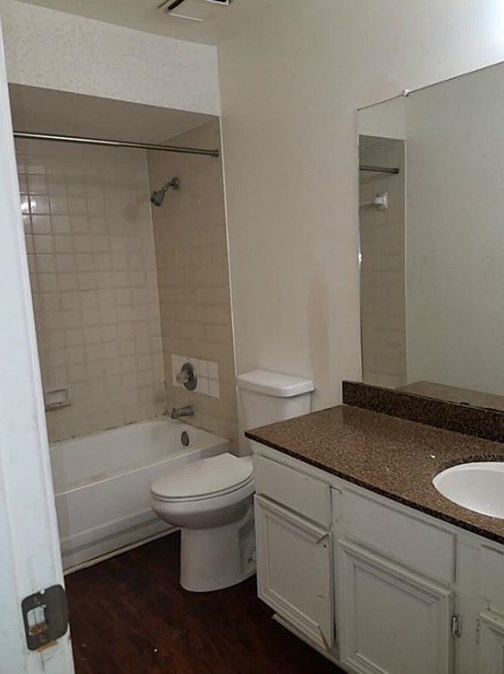 12643 Ashford Meadow Dr, Houston TX  77082-6248 exterior