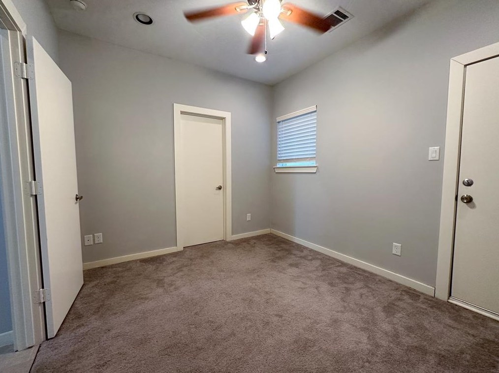 2308 Mcilhenny St, Houston TX  77004-1424 exterior