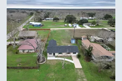 17 County Road 243, Bay City, TX 77414 - Photo 3