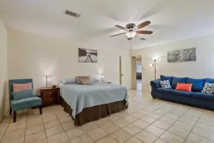 9011 Tavenor Ln, Houston, TX 77075 - Photo 47